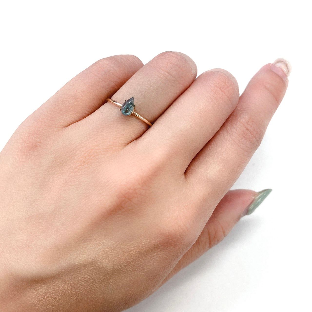 バイカラーパライバトルマリン ブラジル産 ルース 0.35ct[210410818]6.1×3.4mm前後
