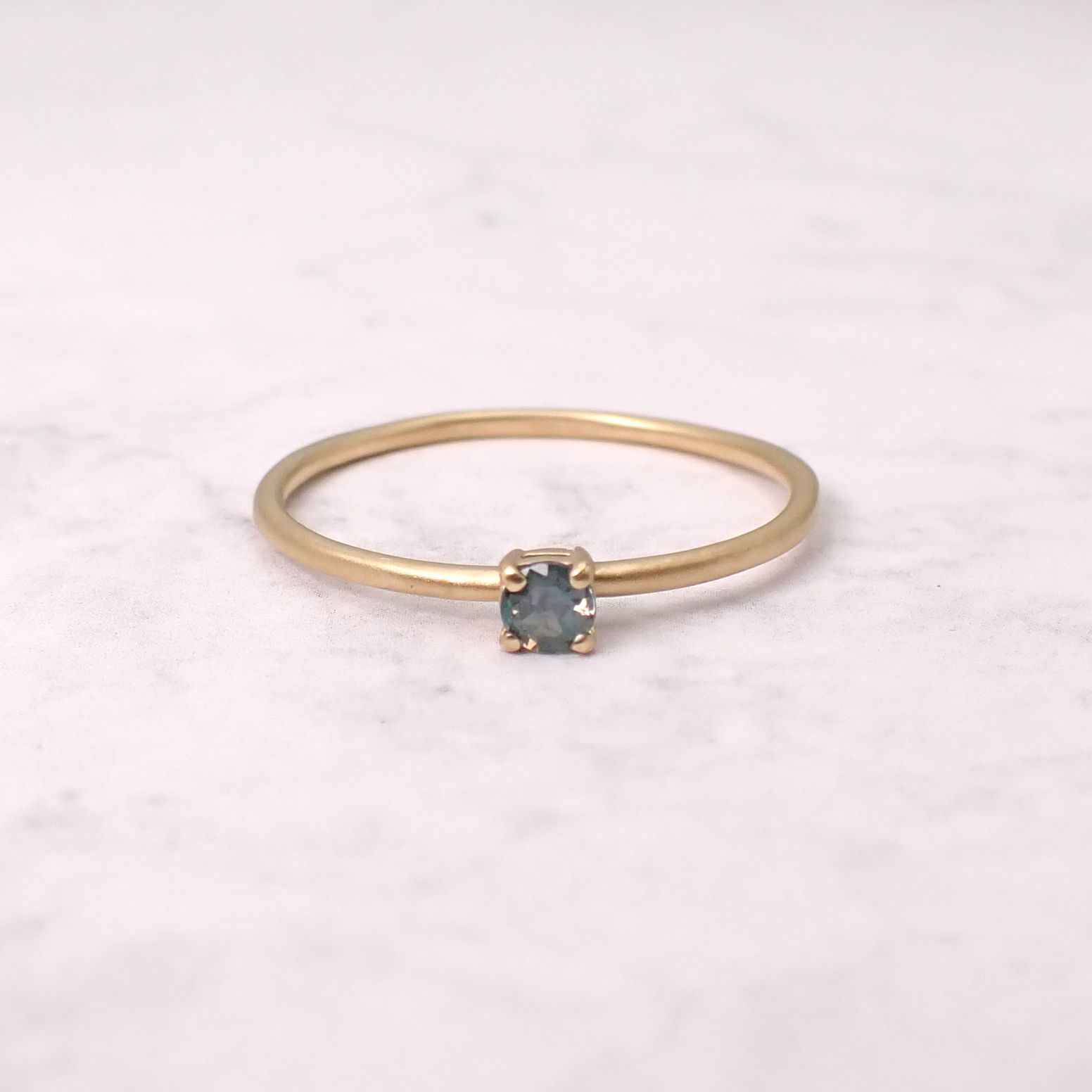 リング空枠：石留め▶アレキサンドライトキャッツアイ（お客様製作例）