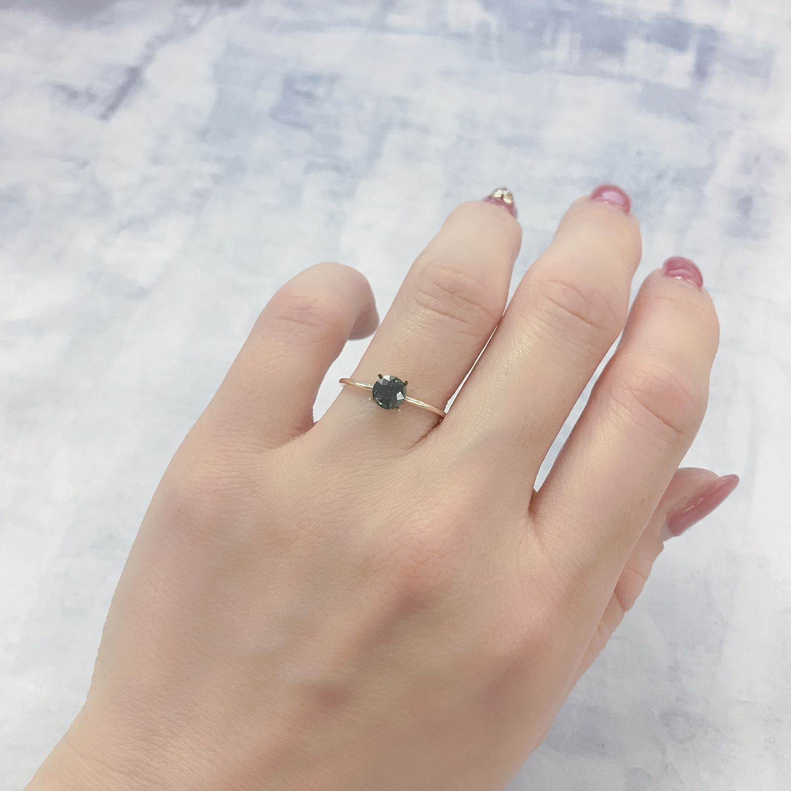 グリーンジルコン(宝石名ジルコン)スリランカ/カンボジア産 0.64ct 識別済[220114900]5x5mm前後