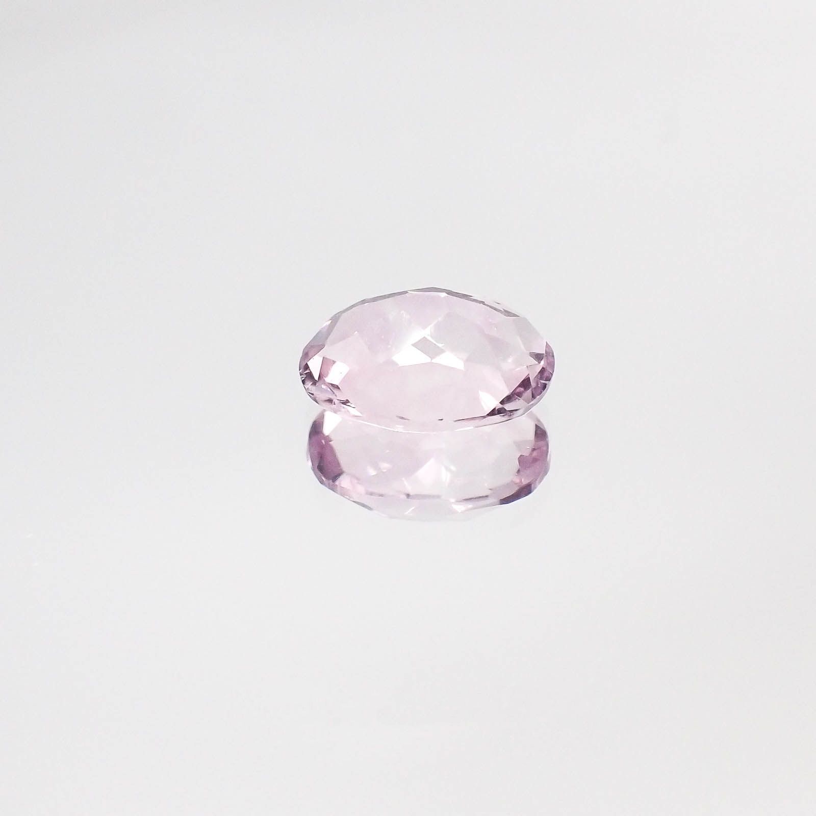 ピンクフローライト(宝石名ピンク・フルオライト)ブラジル産 1.30ct 識別済[230522252]7.9x6mm前後