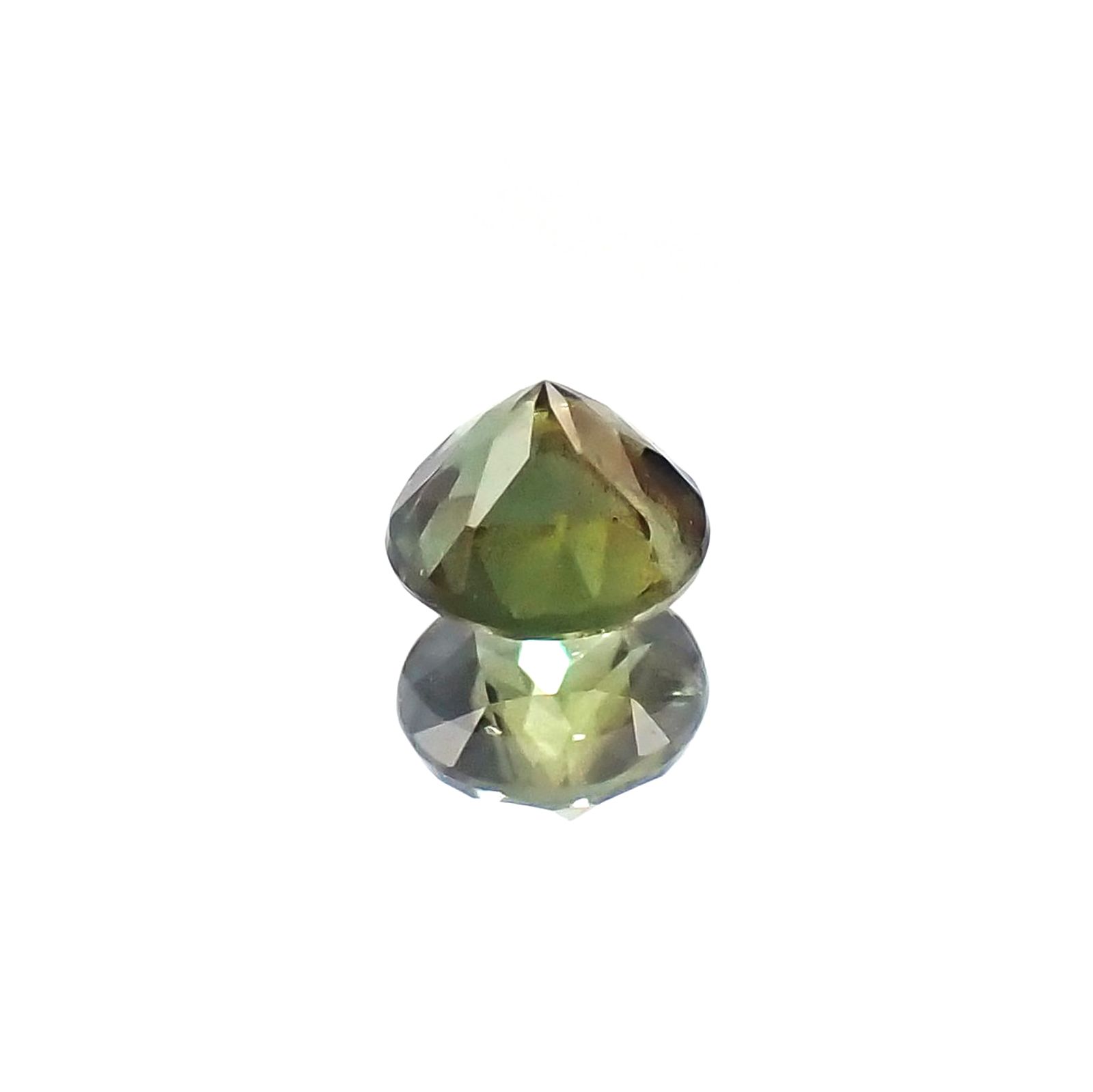 ゴールドシーンサファイア(宝石名シーン・サファイア)ケニア産 識別済 0.36ct / 3.9x3.9mm前後 [231023799]