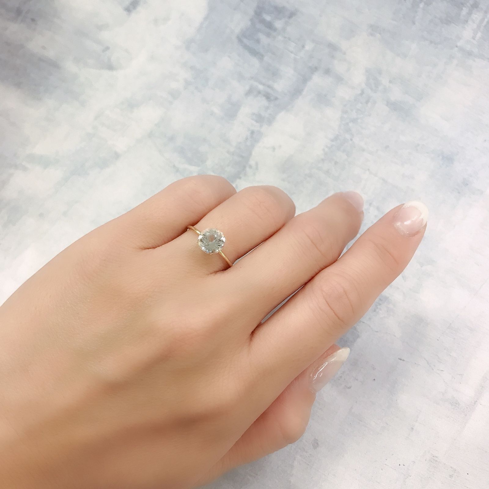 フェナカイト(宝石名フェナカイト)マダガスカル産 1.57ct 識別済[220716956]7.3x7.2mm前後