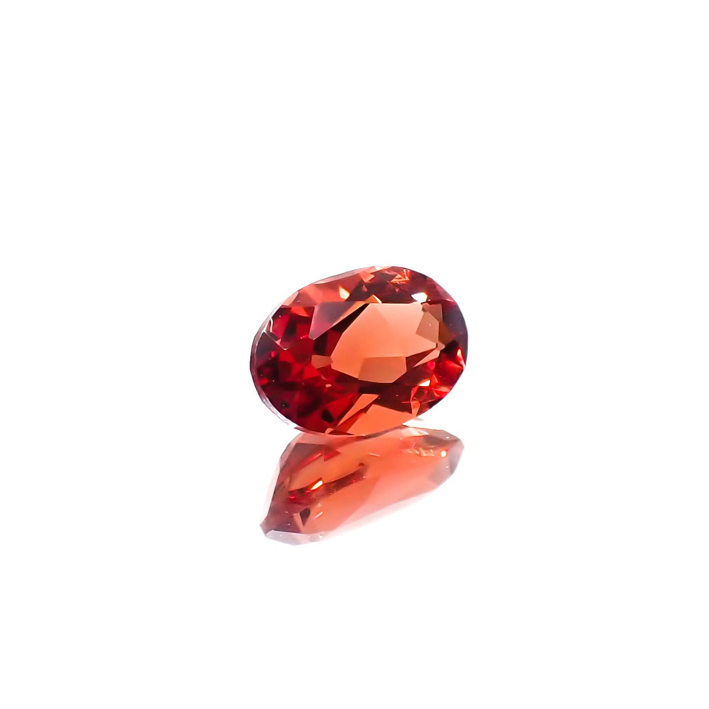 アンデシン(宝石名アンデシン/ラブラドライト)チベット産 0.62ct 識別済[240125613]6.8x4.5mm前後