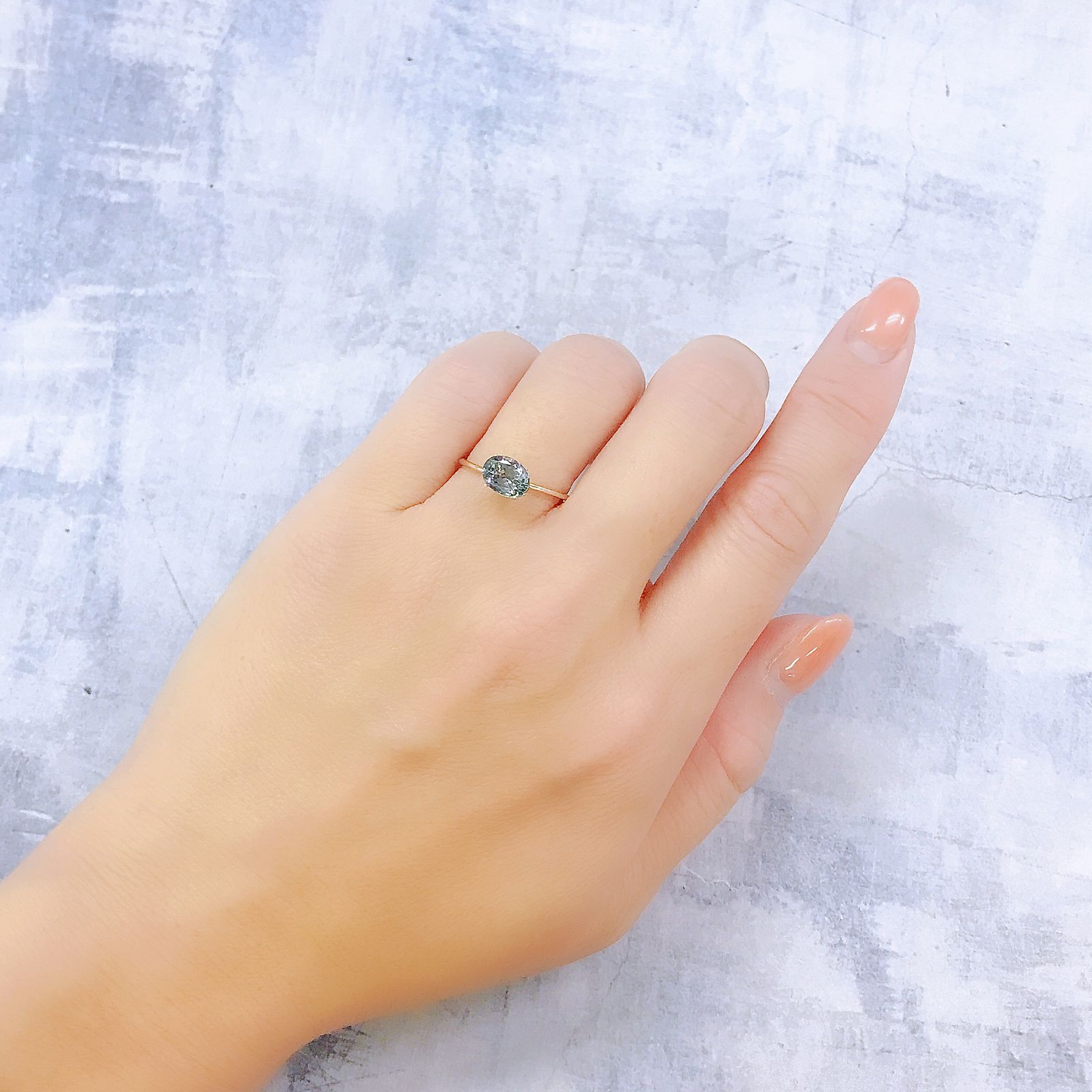 バイカラータンザナイト(宝石名タンザナイト)タンザニア産 1.21ct 識別済[220917746]7.4x5.4mm前後