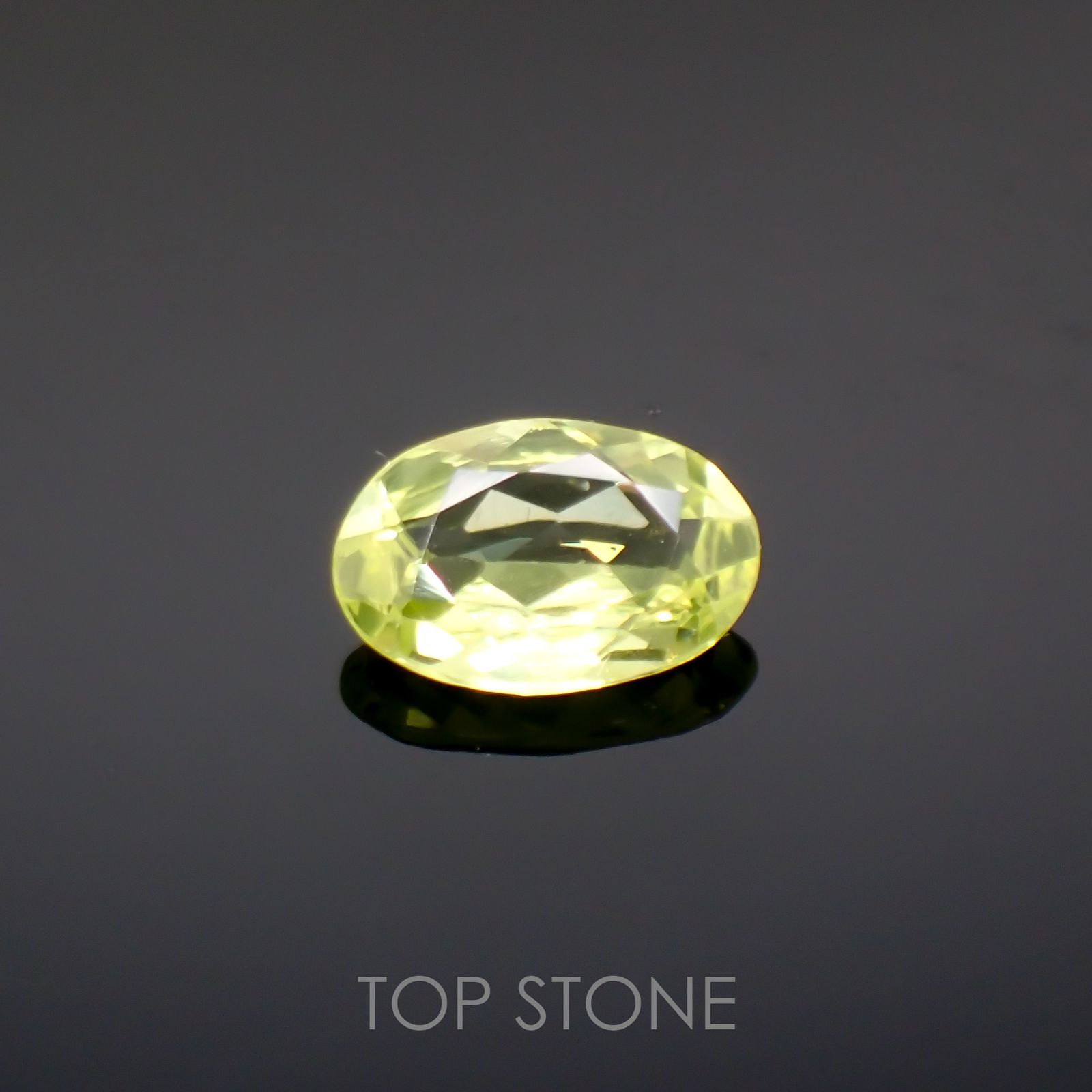 パロットクリソベリル(宝石名クリソベリル)インド産 0.39ct 識別済[220114512]6.1x3.9mm前後
