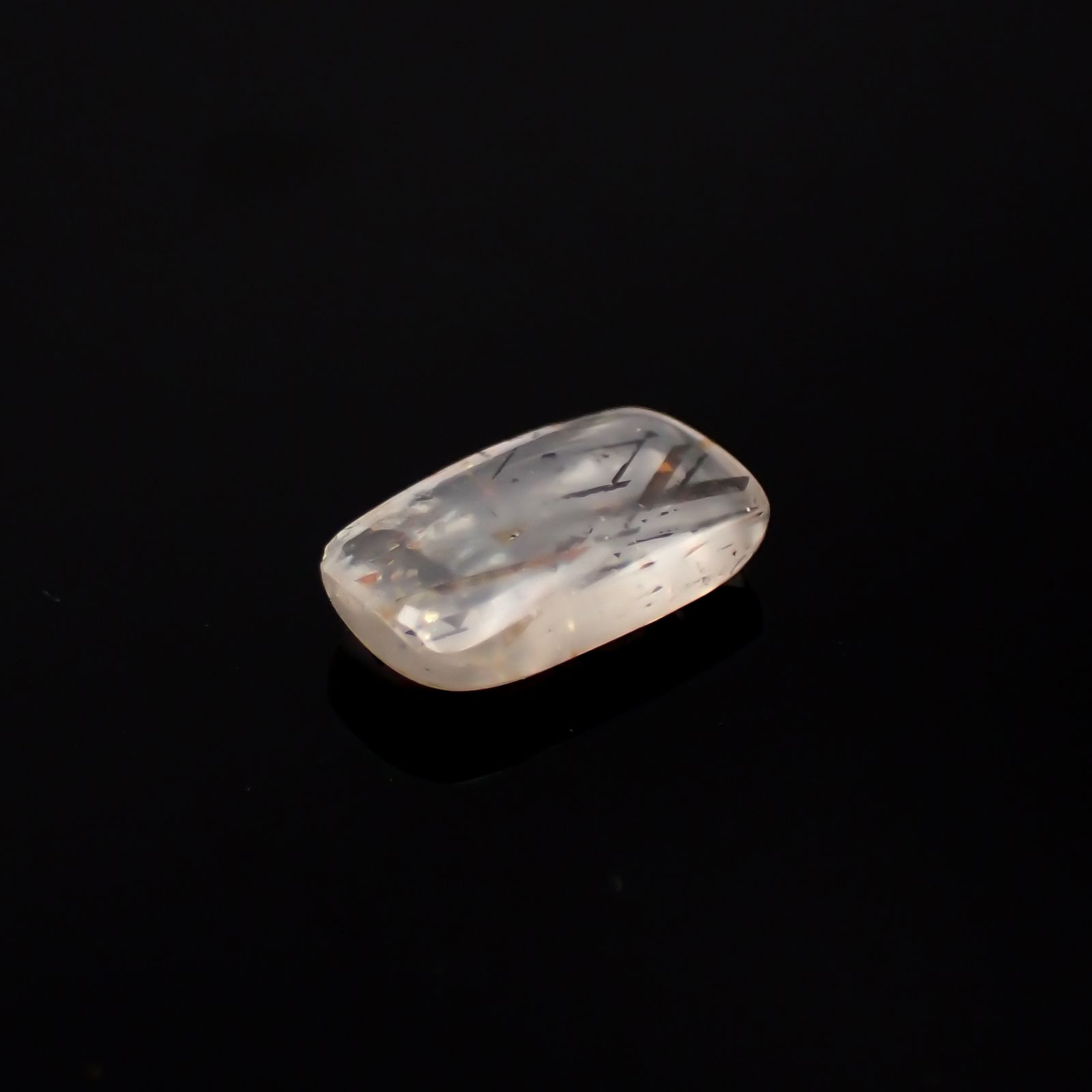 レインボーラティスサンストーン オーストラリア産 0.92ct[230722903]8.5x5.1mm前後