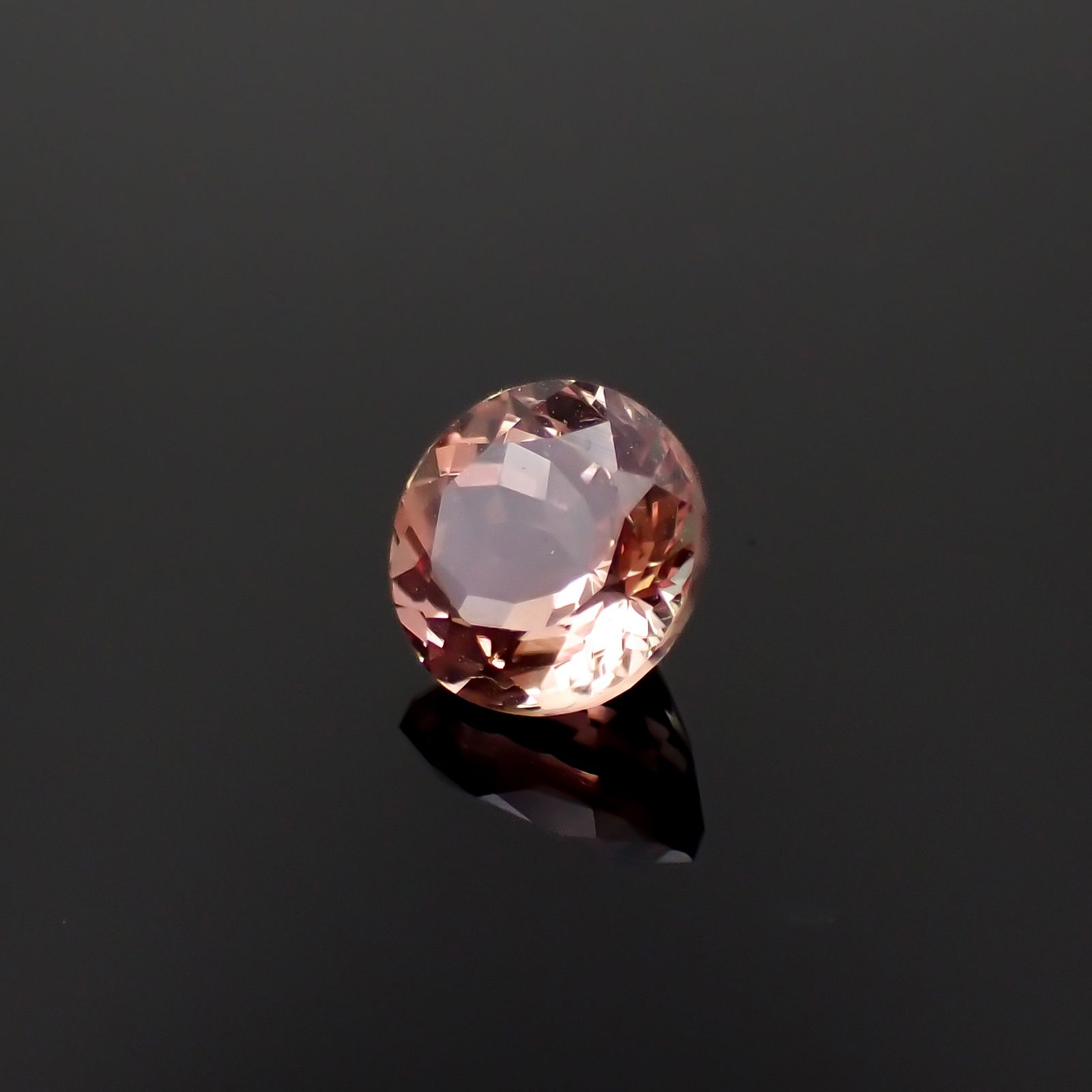 エチオピアサンストーン(宝石名アンデシン・ラブラドライト)エチオピア産 1.49ct 識別済[230321199]7.3x7.2mm前後