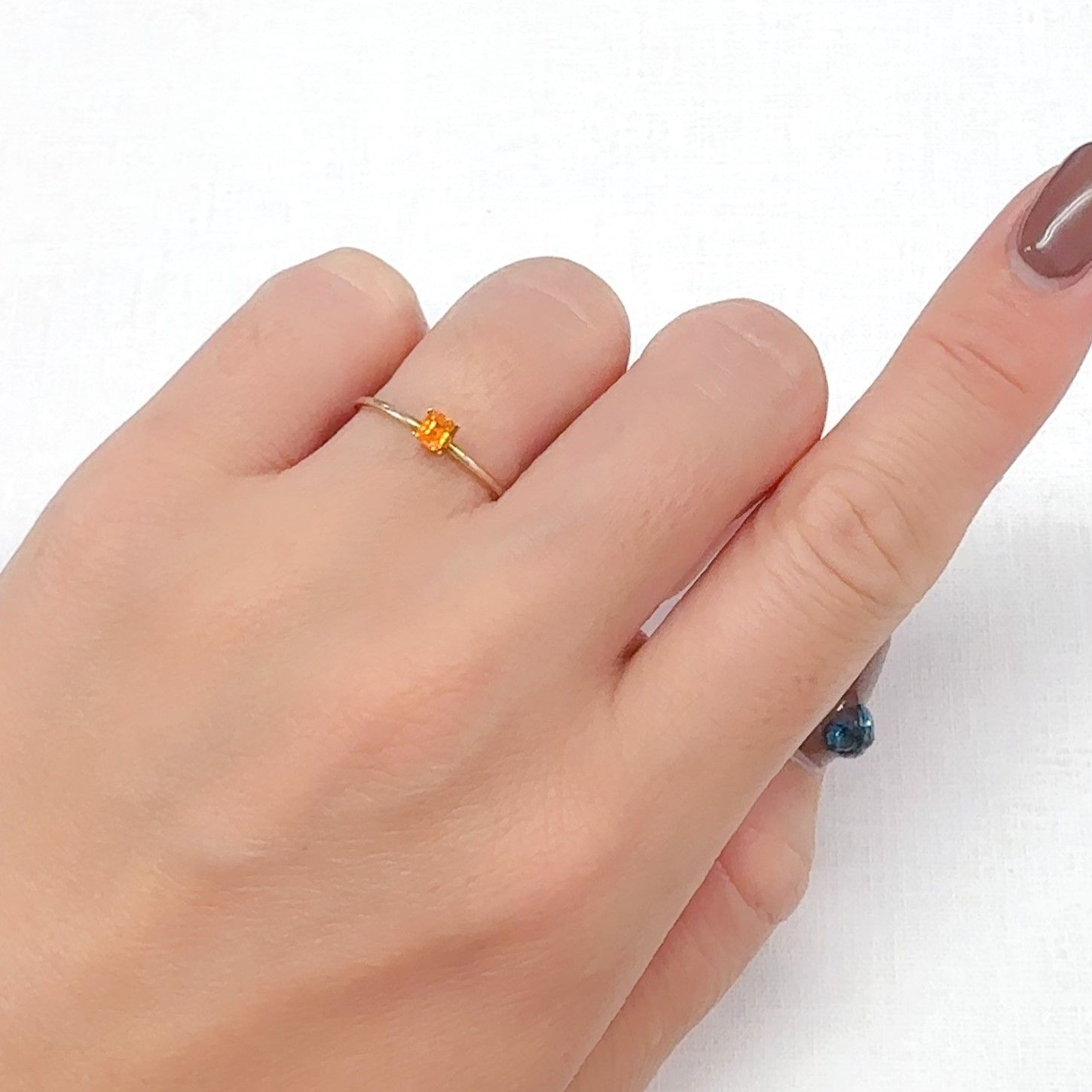 マンダリンガーネット マダガスカル産 0.21ct[240628220]3.3x2.6mm前後