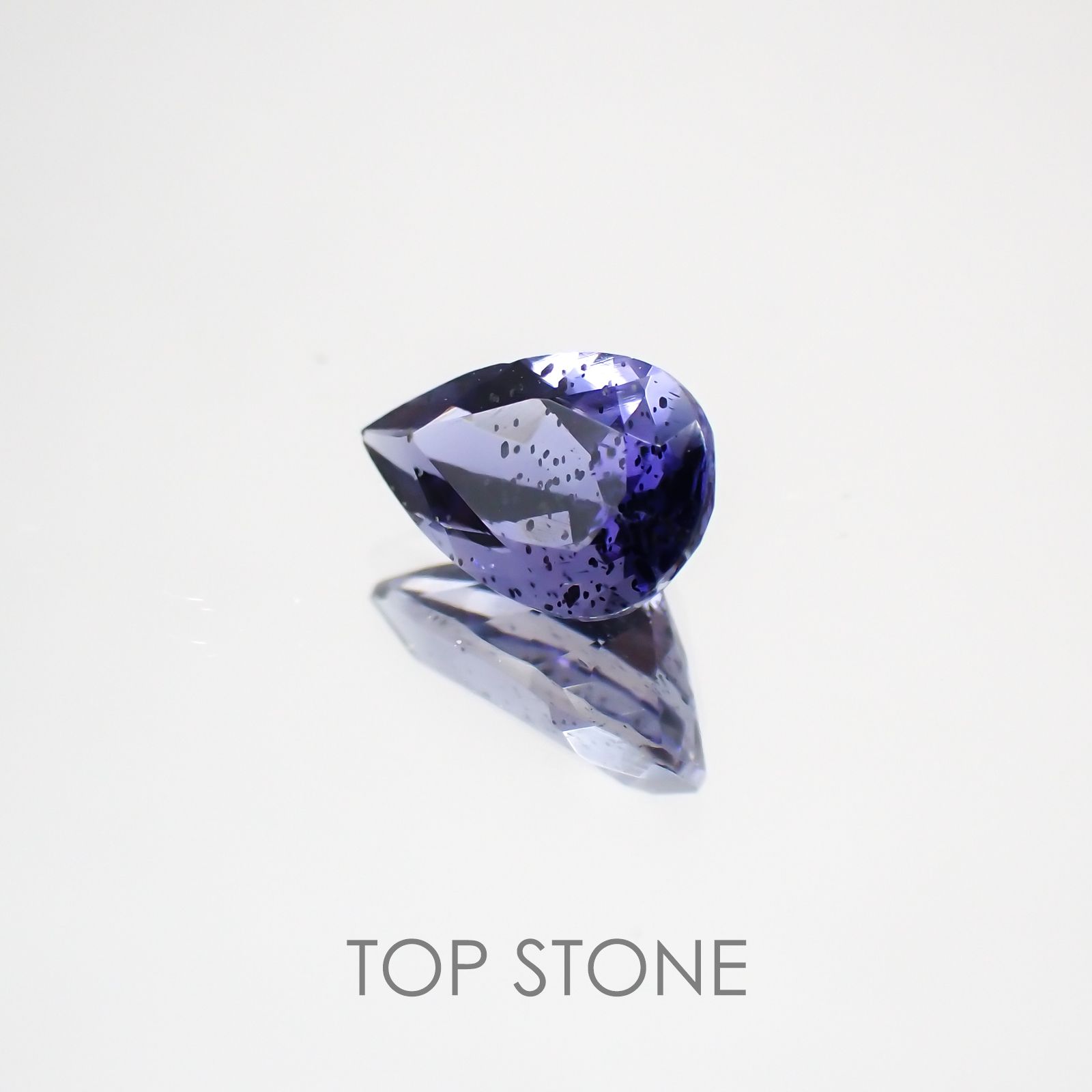 アイオライトサンストーン ブラジル・インド産 ルース 0.7ct[210310440]8×5mm前後