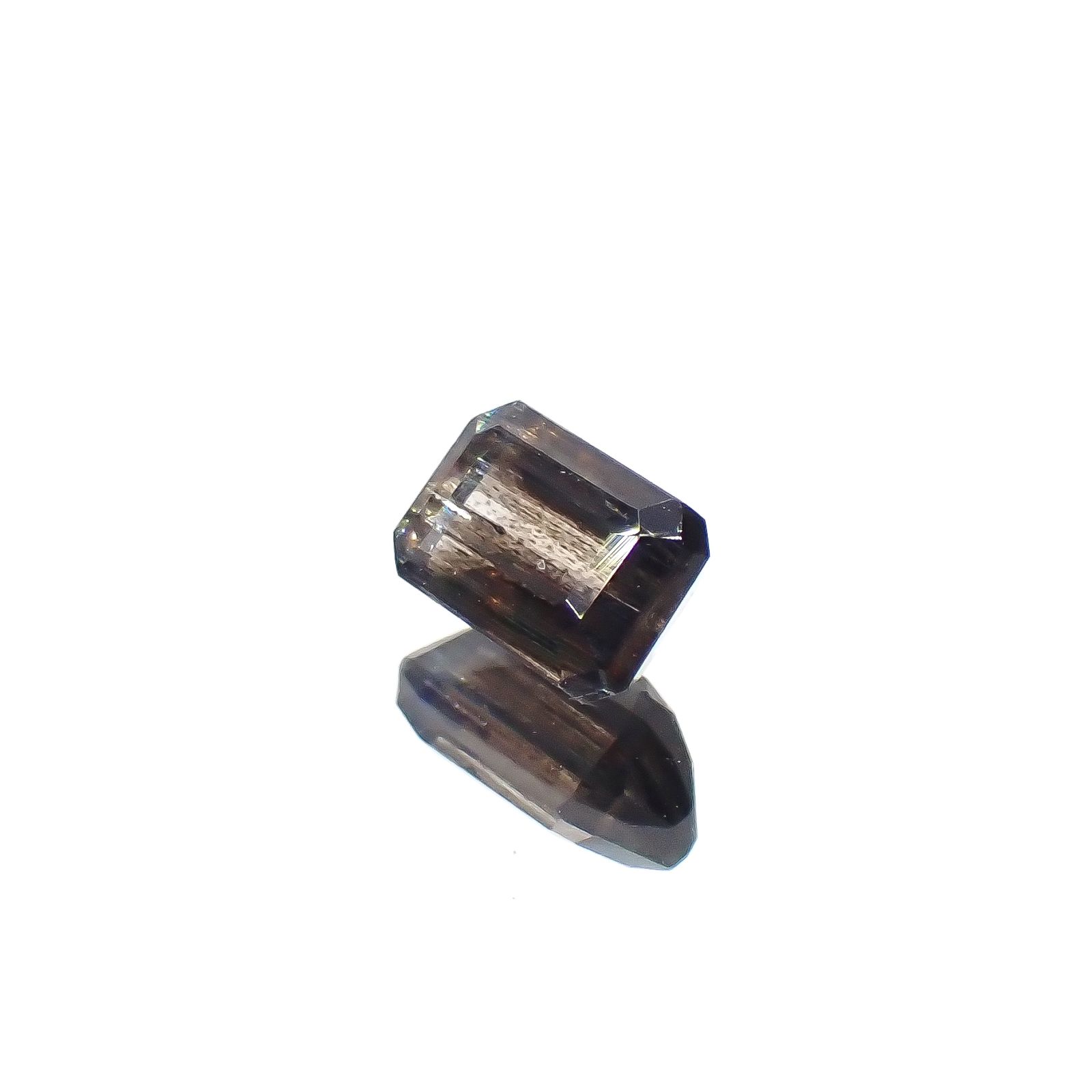 レインボースキャポライト ブラジル産 0.70ct [240326864]6.1x4mm前後