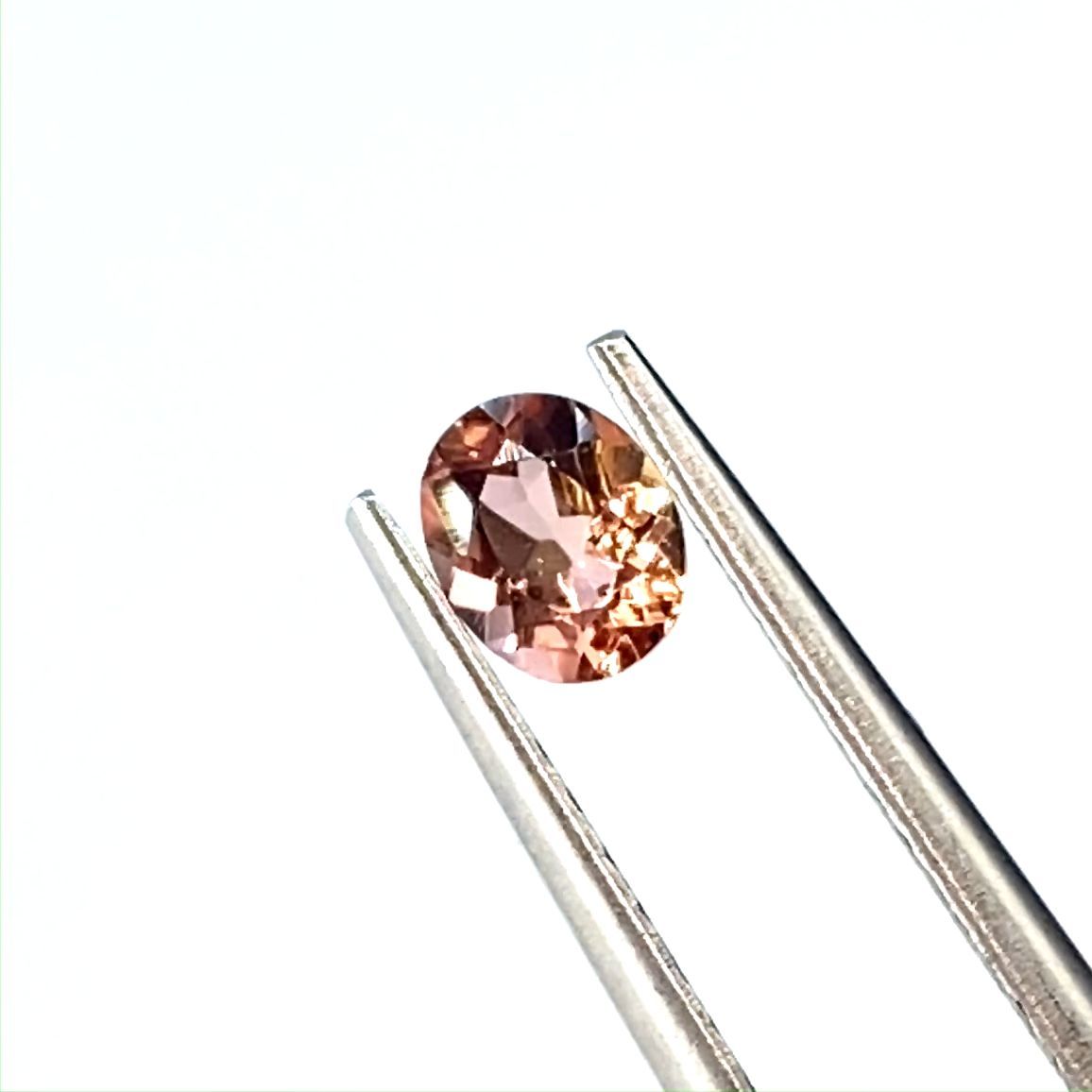 インペリアルトパーズ(宝石名トパーズ)ブラジル産 0.44ct 識別済