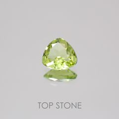 グリーンエンスタタイト カメルーン産 ルース 0.42ct[20128851]5.1×4.9mm前後