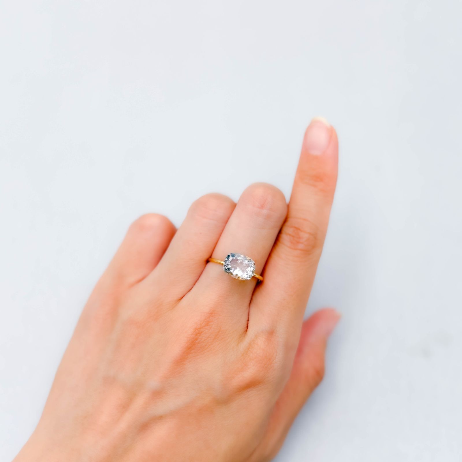 フローライト フルオレッセンス アフガニスタン産 3.01ct [250630523]9.8x7.7mm前後