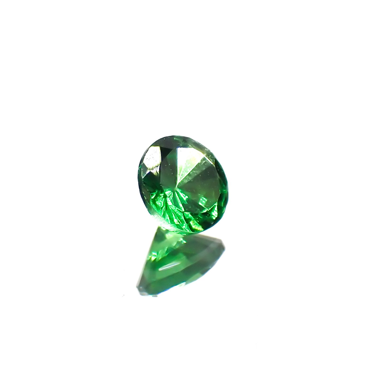 ツァボライト(宝石名グリーン グロッシュラー・ガーネット)タンザニア産 0.14ct 識別済[240226095]3.1x3.1mm前後