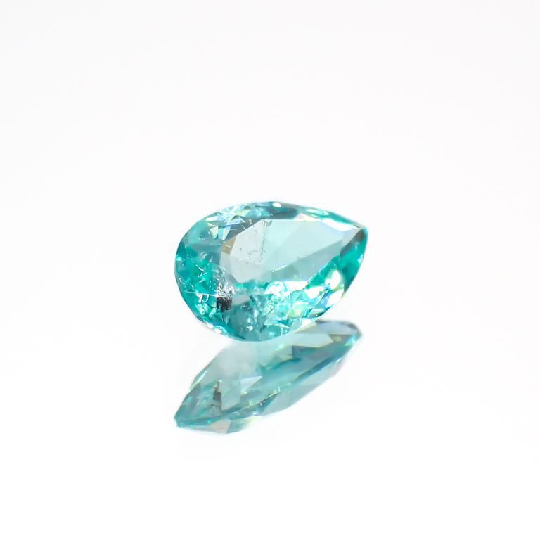 パライバトルマリン(宝石名トルマリン/別名パライバ・トルマリン)ブラジル産 0.150ct ソ付(宝貴協)[221018782]4.7x2.9mm前後