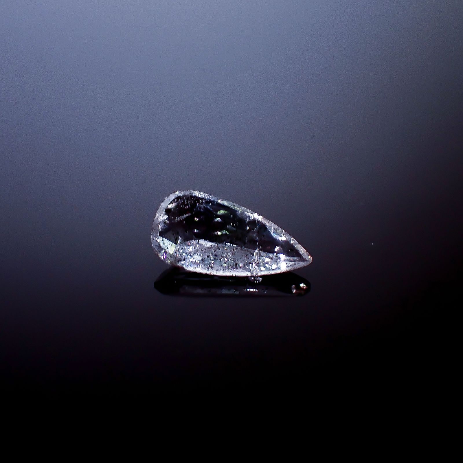 ティンカーベルクォーツ ブラジル産 2.03ct / 13.7x6.8mm前後 [260932863]