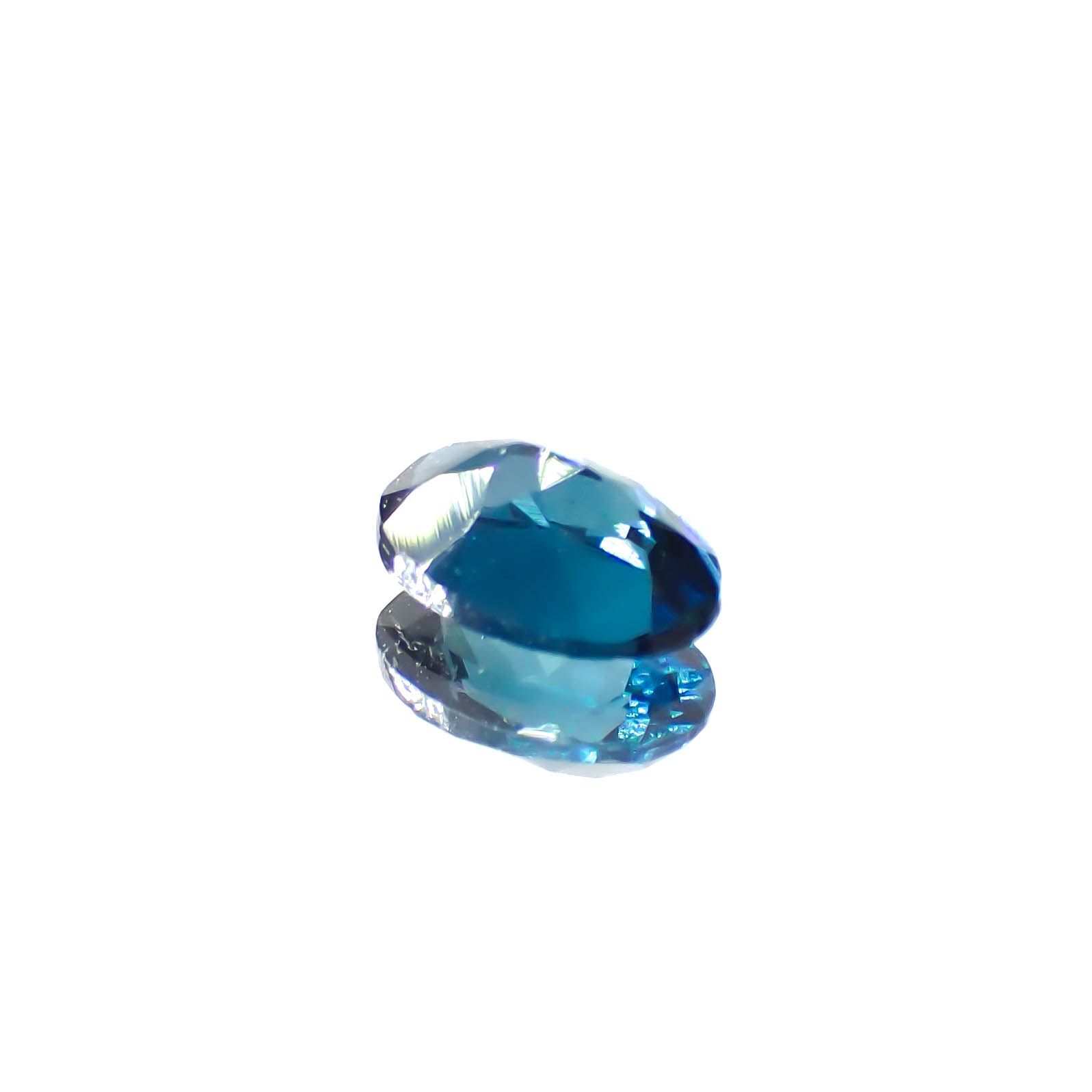 インディゴライト ブラジル産 0.40ct / 5.8x4mm前後 [250931103]