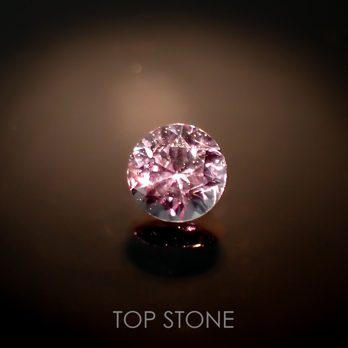 カラーチェンジガーネット アレキタイプ マダガスカル・ベキリー産 0.079ct[230119896]2.5x2.5mm前後