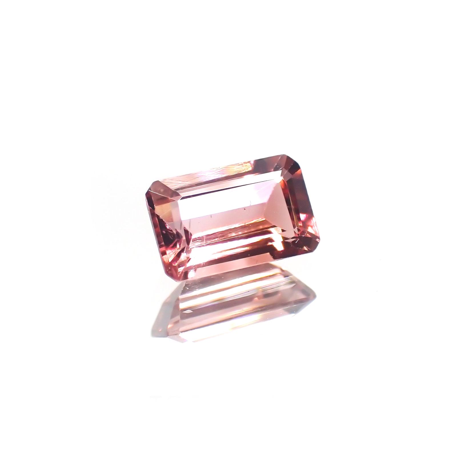 バイカラートルマリン(宝石名バイカラー・トルマリン) ブラジル/アフリカ産 0.70ct 識別済[211013563]6.8×4.3mm前後