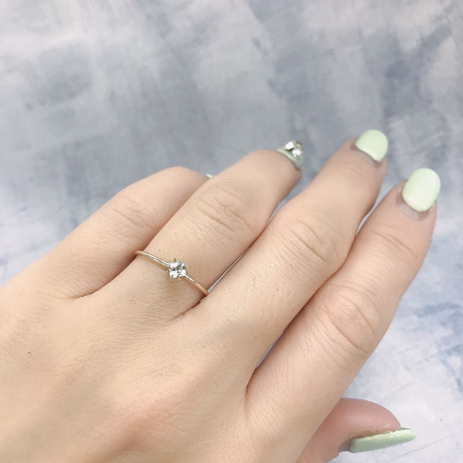 ◇プリンセスカット◇リューコガーネット(宝石名ホワイト グロッシュラー・ガーネット)ビルマ産 0.20ct 識別済[220115447]3x3mm前後