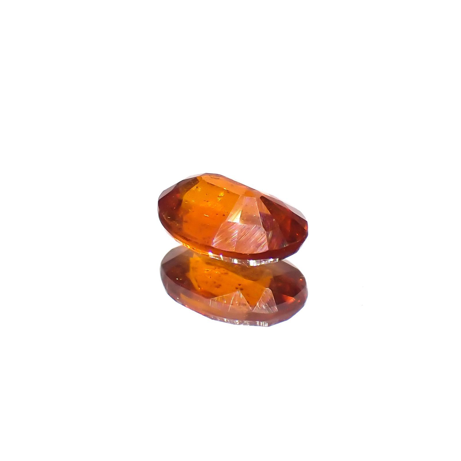 オレンジカイヤナイト ネパール産 0.95ct[230220584]7x5mm前後
