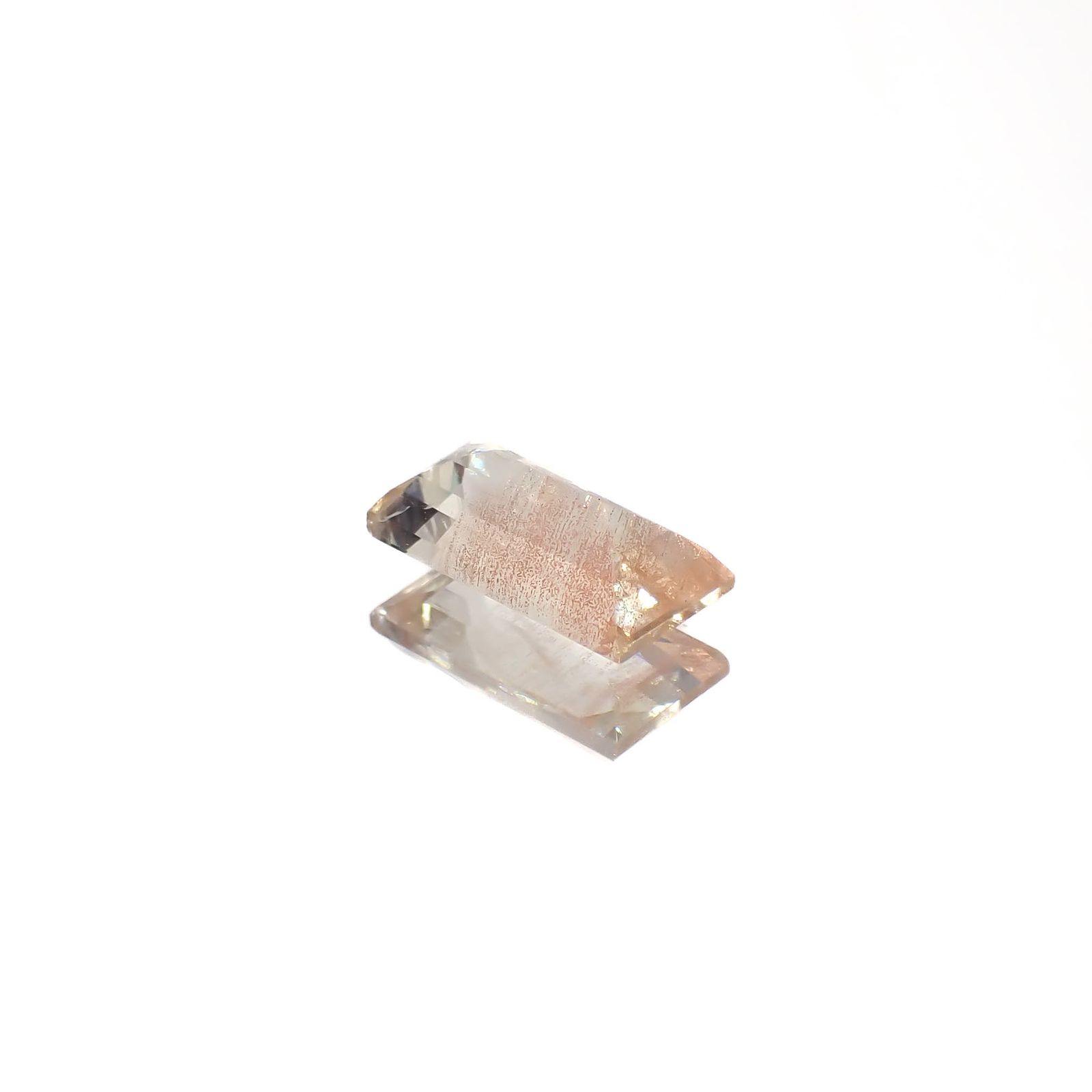 オレゴンサンストーン アメリカ・オレゴン州産 1.18ct[240627871]8.8x4.6mm前後