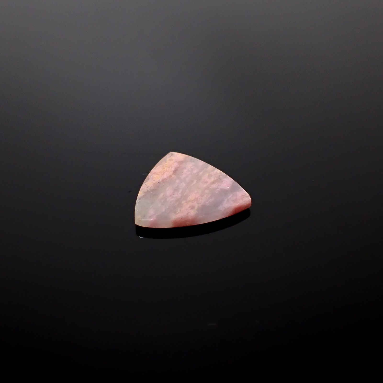 ピンクパッションクォーツ イタリア産 4.31ct [250730635]15.6x16.4mm前後