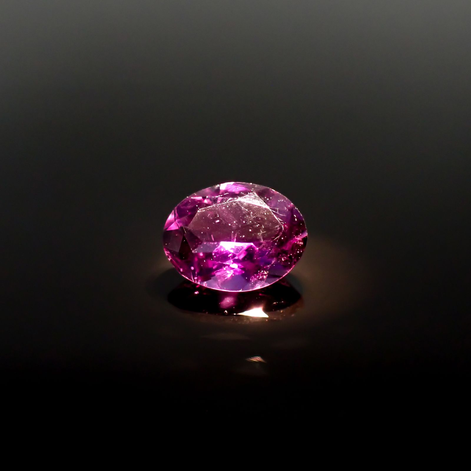 カラーシフトアメジスト ブラジル/ウルグアイ産 1.48ct[240929005]9x6.9mm前後