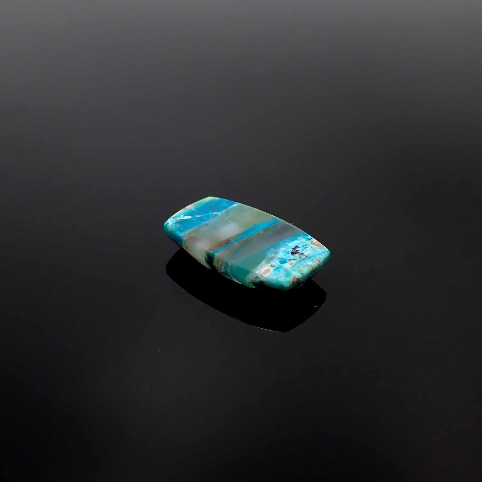 ブルーオパール ペルー産 9.09ct [250730721]20.3x11.9mm前後