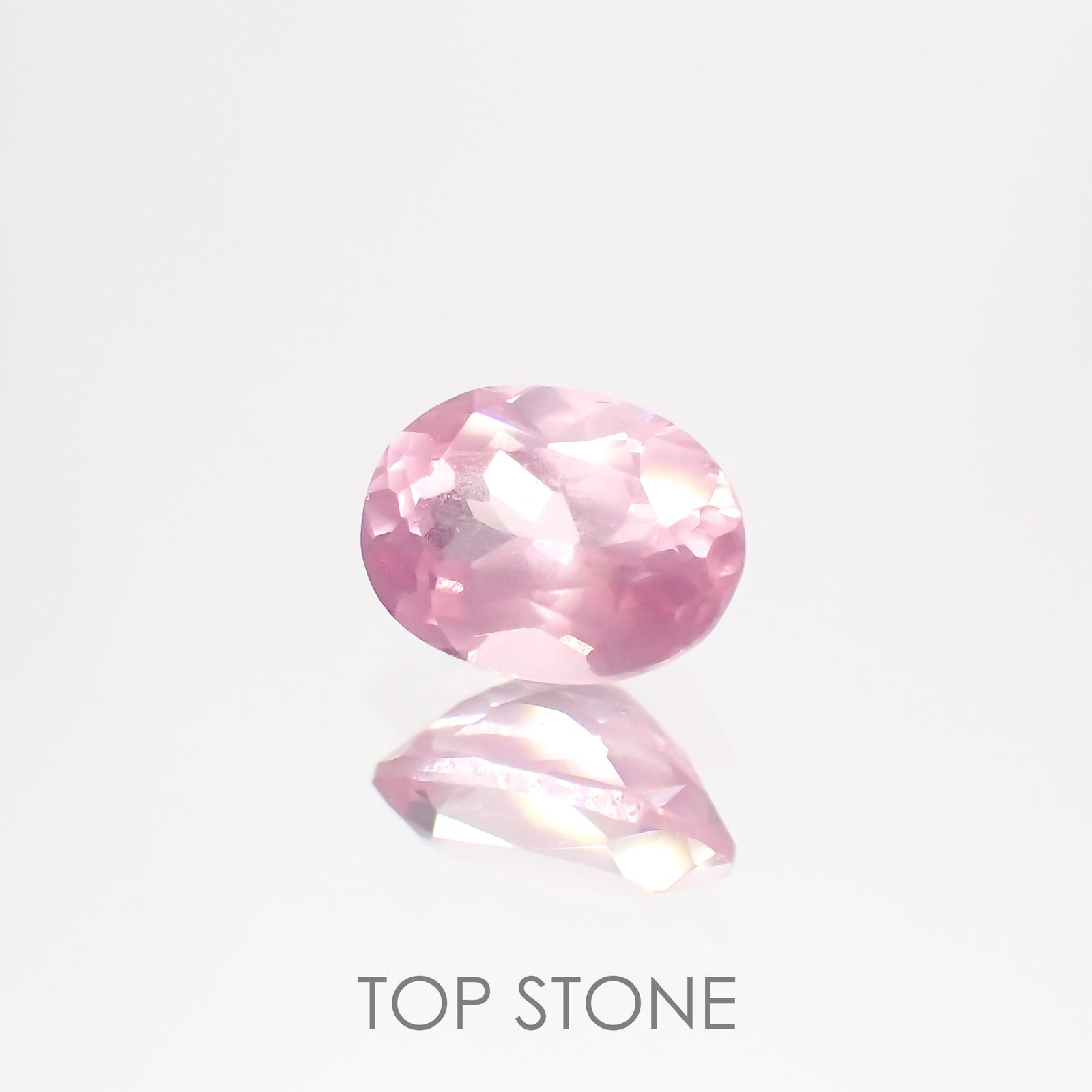 シルキーピンクスピネル(宝石名ピンク・スピネル) タンザニア産 0.58ct 識別済[210812906]5.8×4.2mm前後