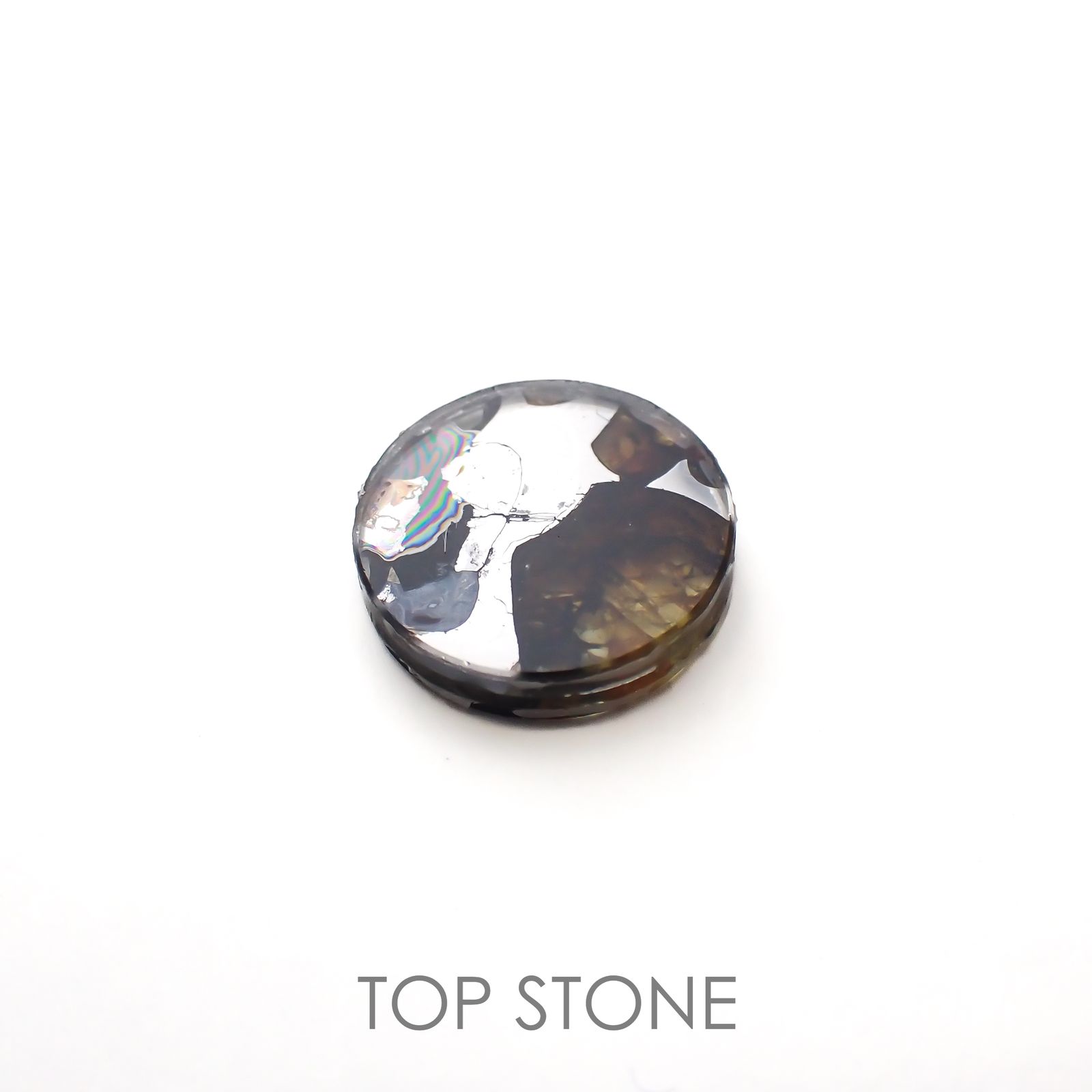 パラサイト隕石Sericho トリプレット 発見地：ケニア 3.92ct[220817528]12.1x12mm前後