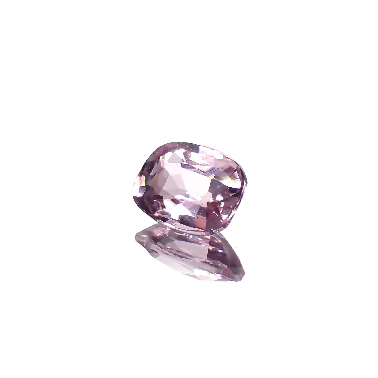 カラーシフト ピンクダイアスポア アフガニスタン産 0.95ct[240326995]6.7x5.1mm前後