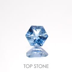 ◇ヘキサゴンカット◇サンタマリアアクアマリン(宝石名アクアマリン)ブラジル産 0.43ct 識別済[220114671]4.6x4.5mm前後