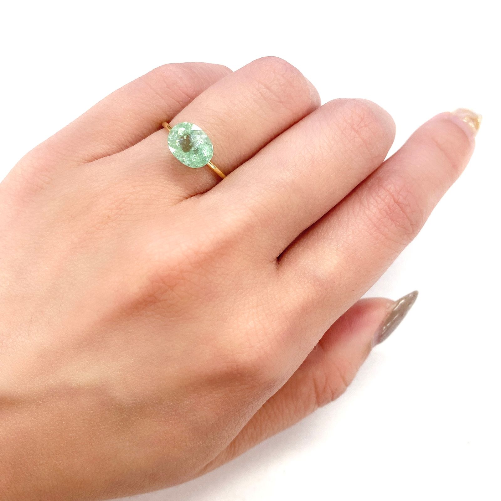 パライバトルマリン モザンビーク産 ルース 2.18ct[21059404]8.7×6.9mm前後