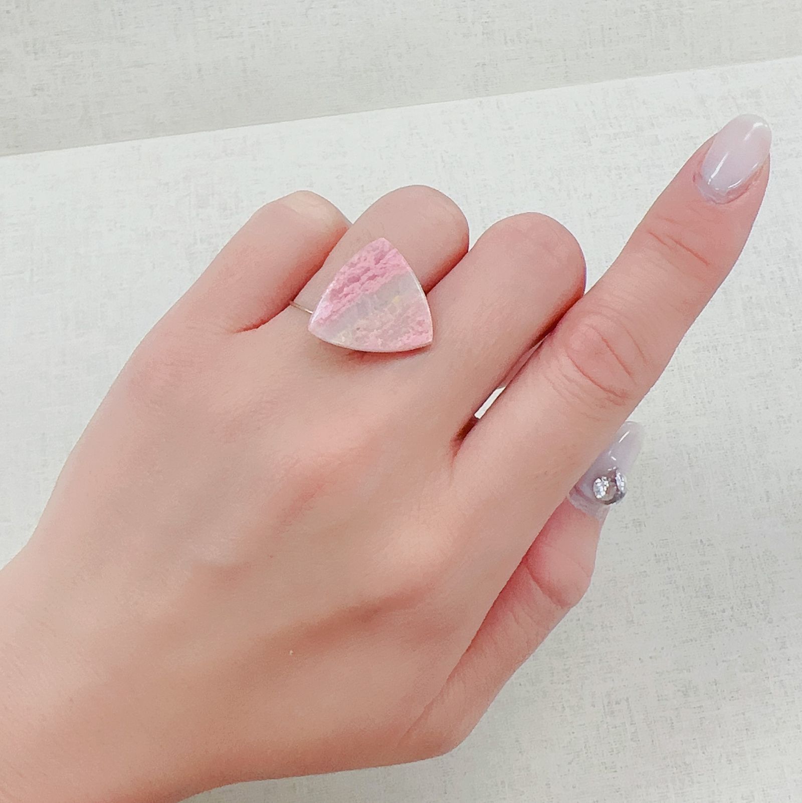 ピンクパッションクォーツ イタリア産 10.25ct[230421553]18.2x18.9mm前後