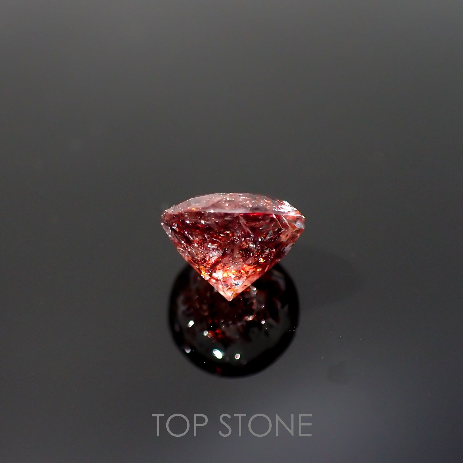 ファイヤークォーツ ナイジェリア産 1.63ct[220114745]7.5x7.5mm前後