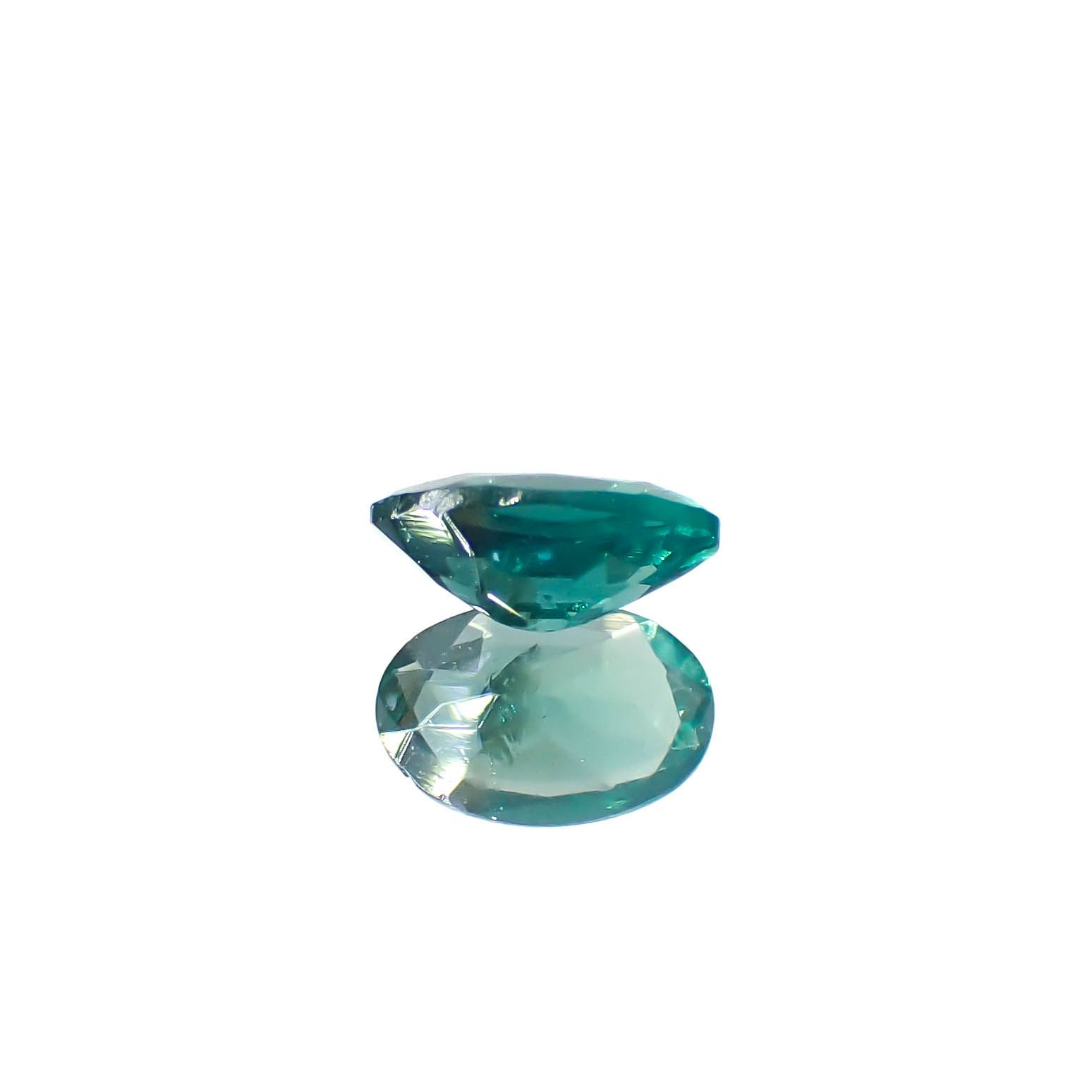 ノーブルモロキサイト マダガスカル産 0.46ct [250931087]6.2x4.1mm前後