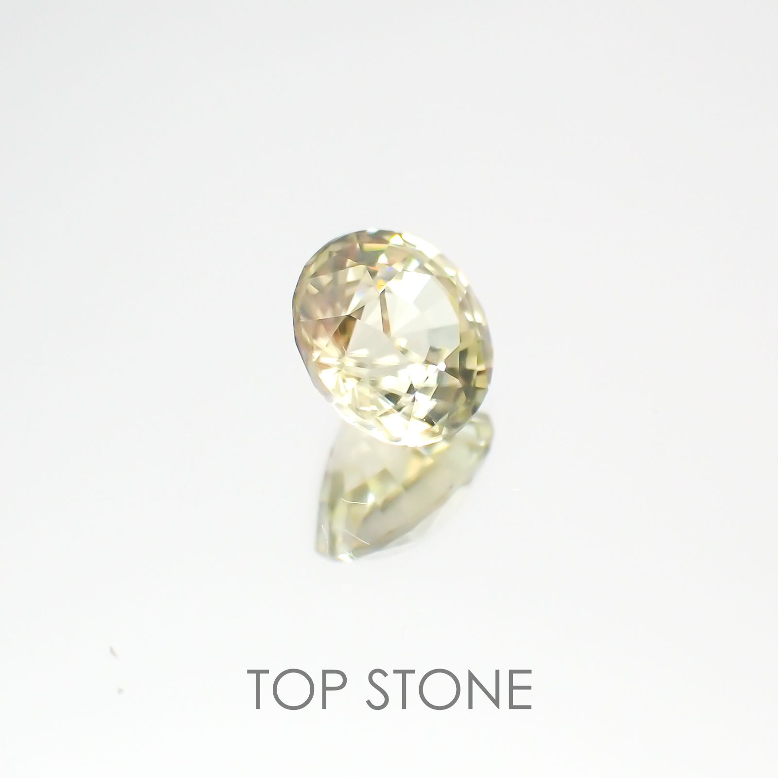 グリーンジルコン スリランカ,カンボジア産 ルース 1.39ct[20208055]6.2×6.2mm前後