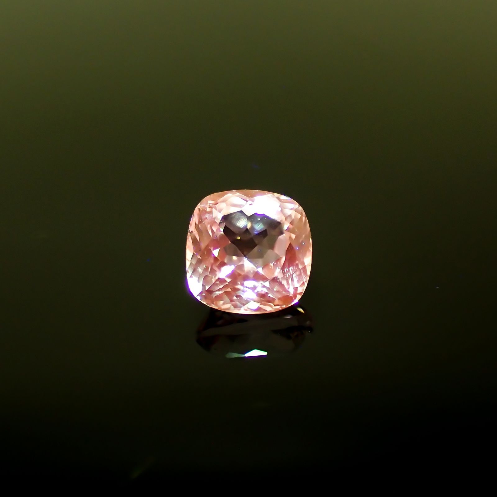 クンツァイト アフガニスタン産 1.86ct[231224782]7x7mm前後