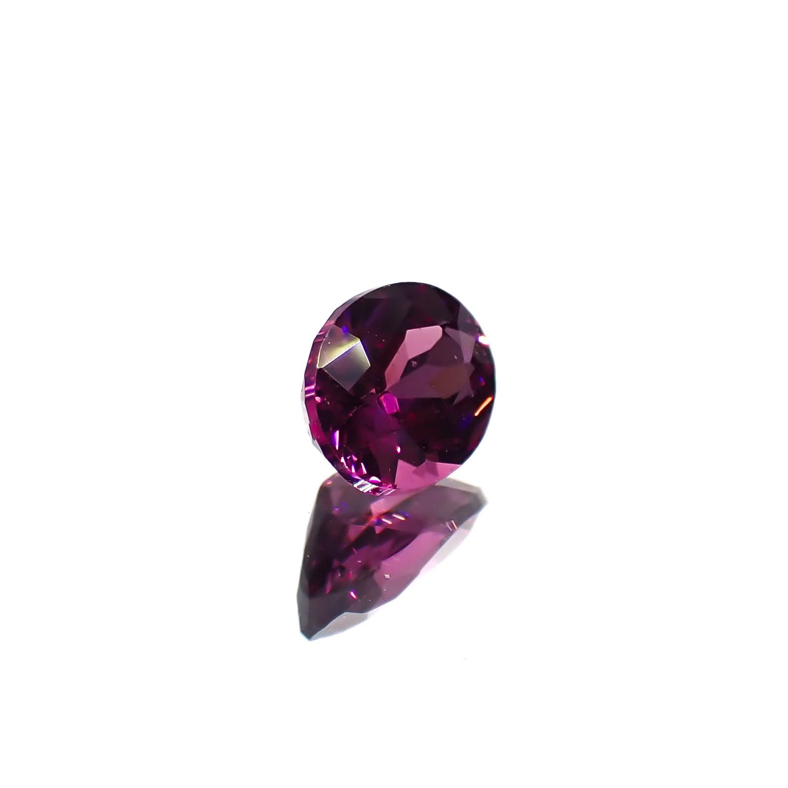 グレープガーネット(宝石名ガーネット)ブラジル産 0.41ct 識別済[240928709]4.9x3.8mm前後