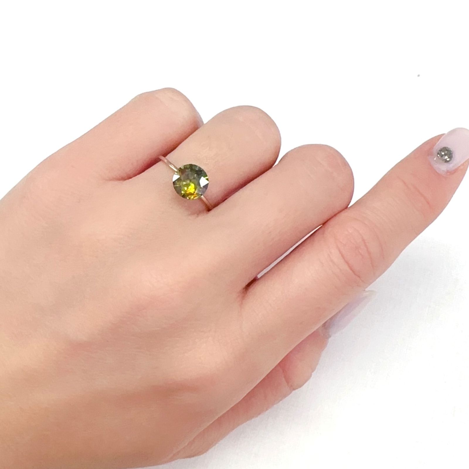 カラーチェンジスフェーン パキスタン産 1.51ct[231224745]7.5x7.4mm前後