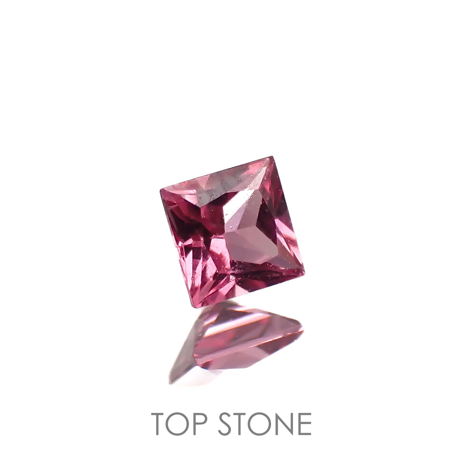 ◇プリンセスカット◇ホットピンクスピネル(宝石名ピンク・スピネル)タンザニア産 0.21ct 識別済[220817535]3.2x3.2mm前後