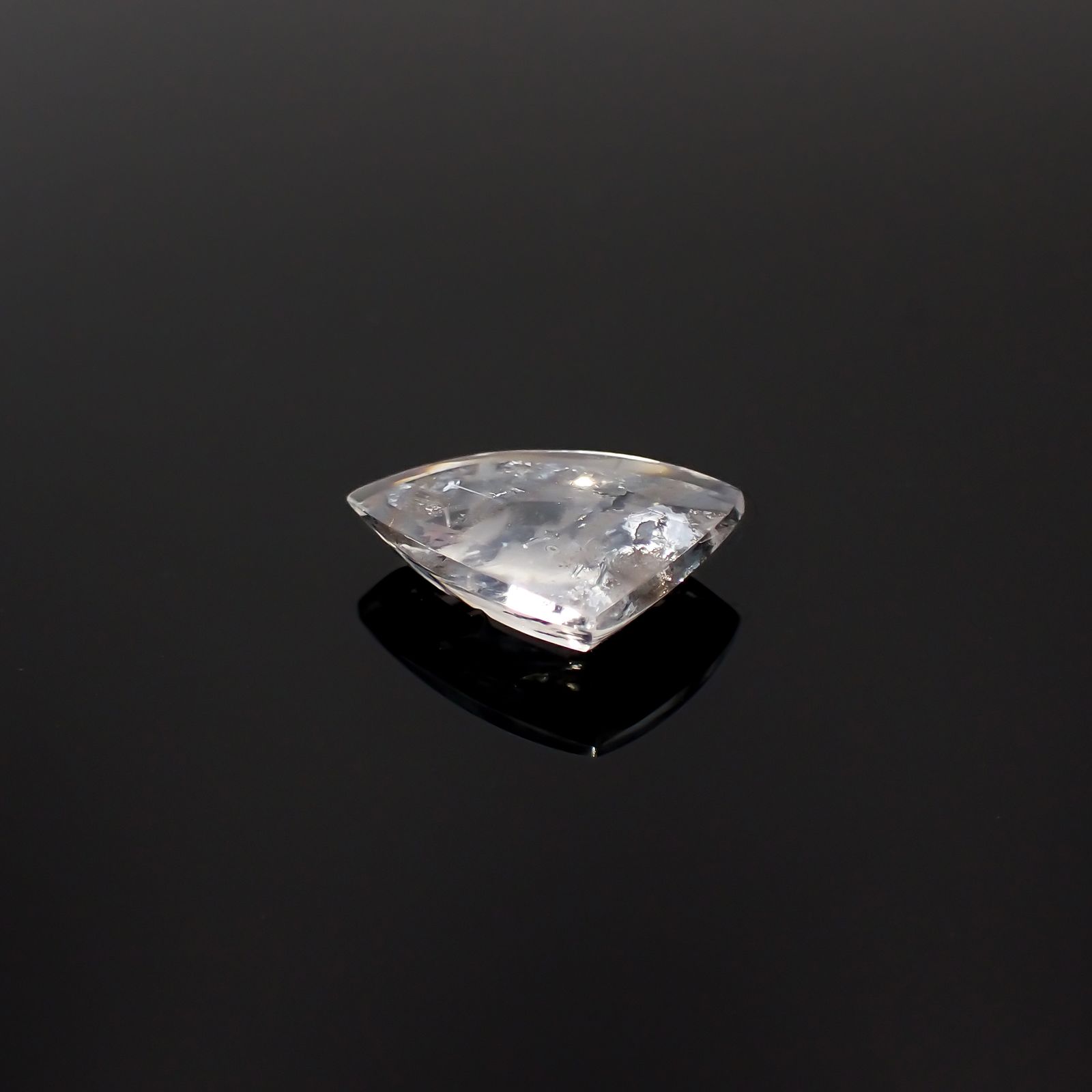 デンドリチッククォーツ ブラジル産 3.41ct[231023709]14.5x9