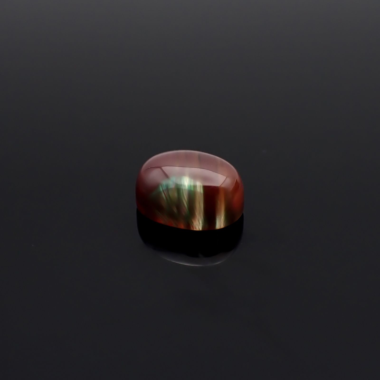 バイカラーアンデシン チベット産 3.77ct / 10.2x8.2mm前後 [260732571]