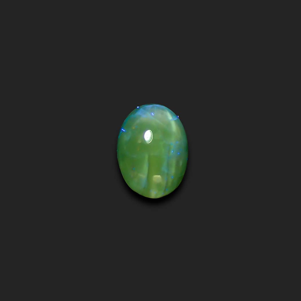 バナジウムコーネルピンキャッツアイ(宝石名コーネルピン)タンザニア産 2.70ct 識別済[240125873]9.6x7.1mm前後