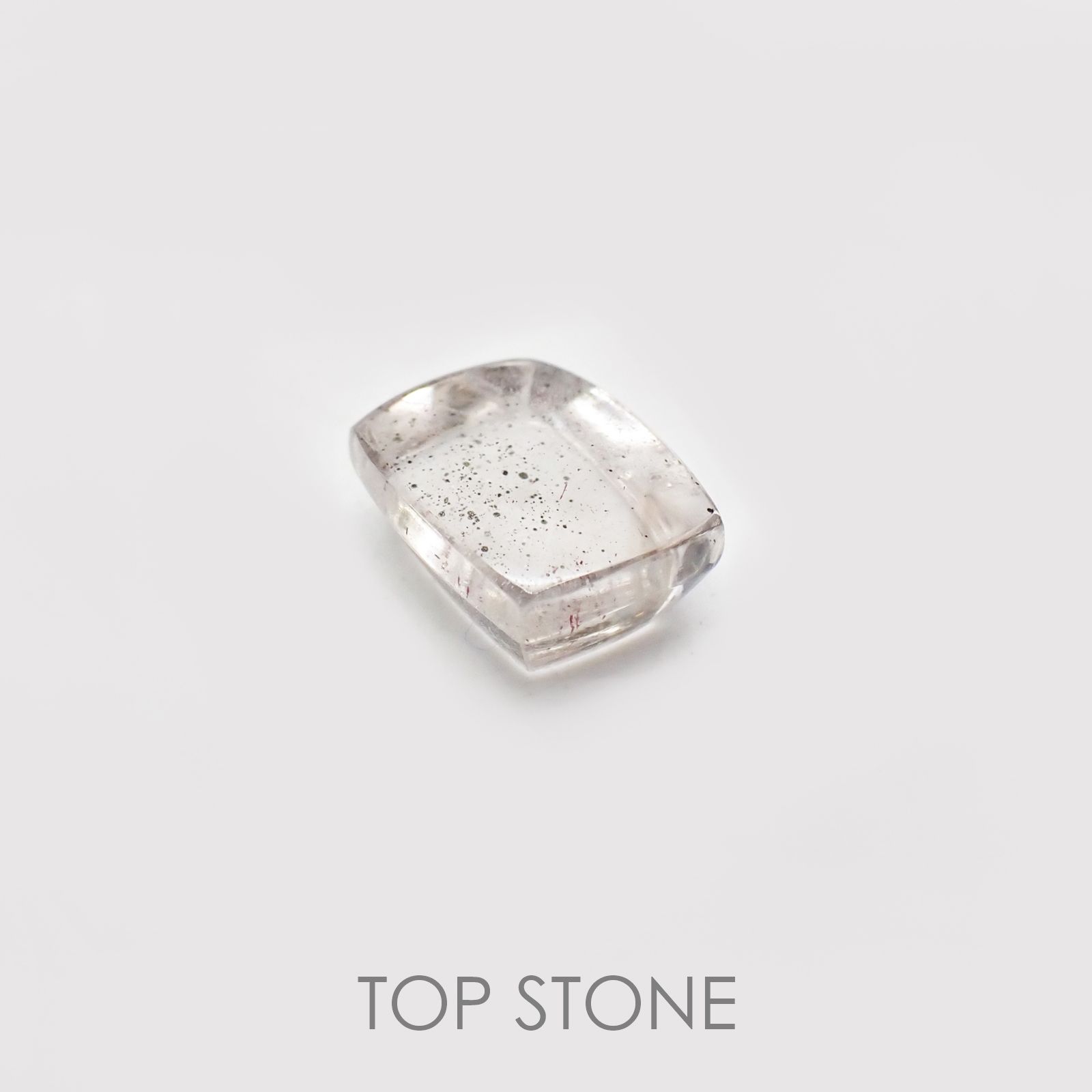 ティンカーベルクォーツ ブラジル産 4.17ct[210410497]10.8×8.3mm前後