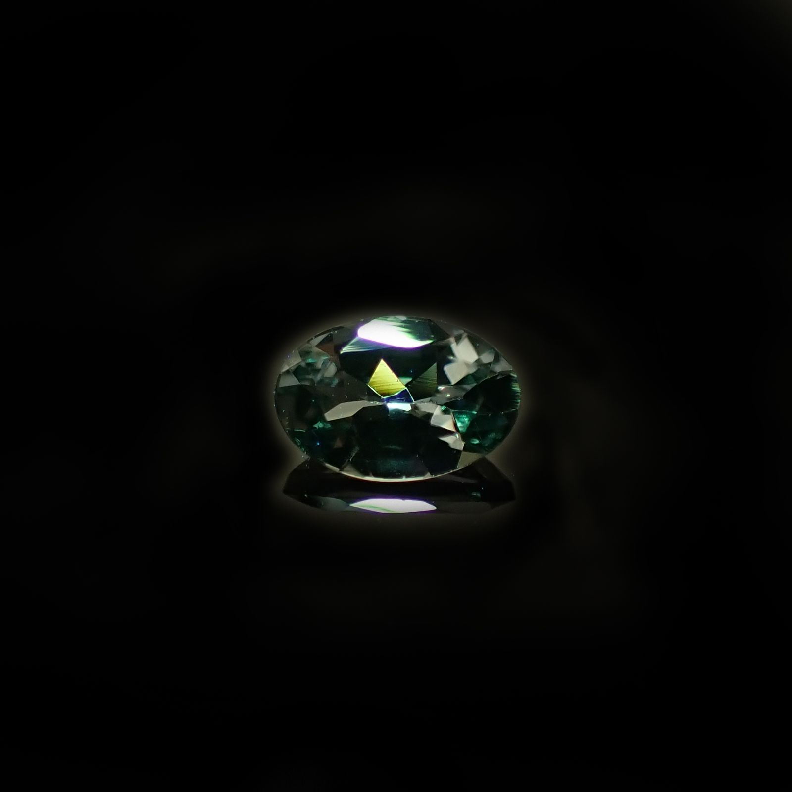 ブルーイッシュグレースピネル タンザニア産 0.46ct[231224885]6x4mm前後