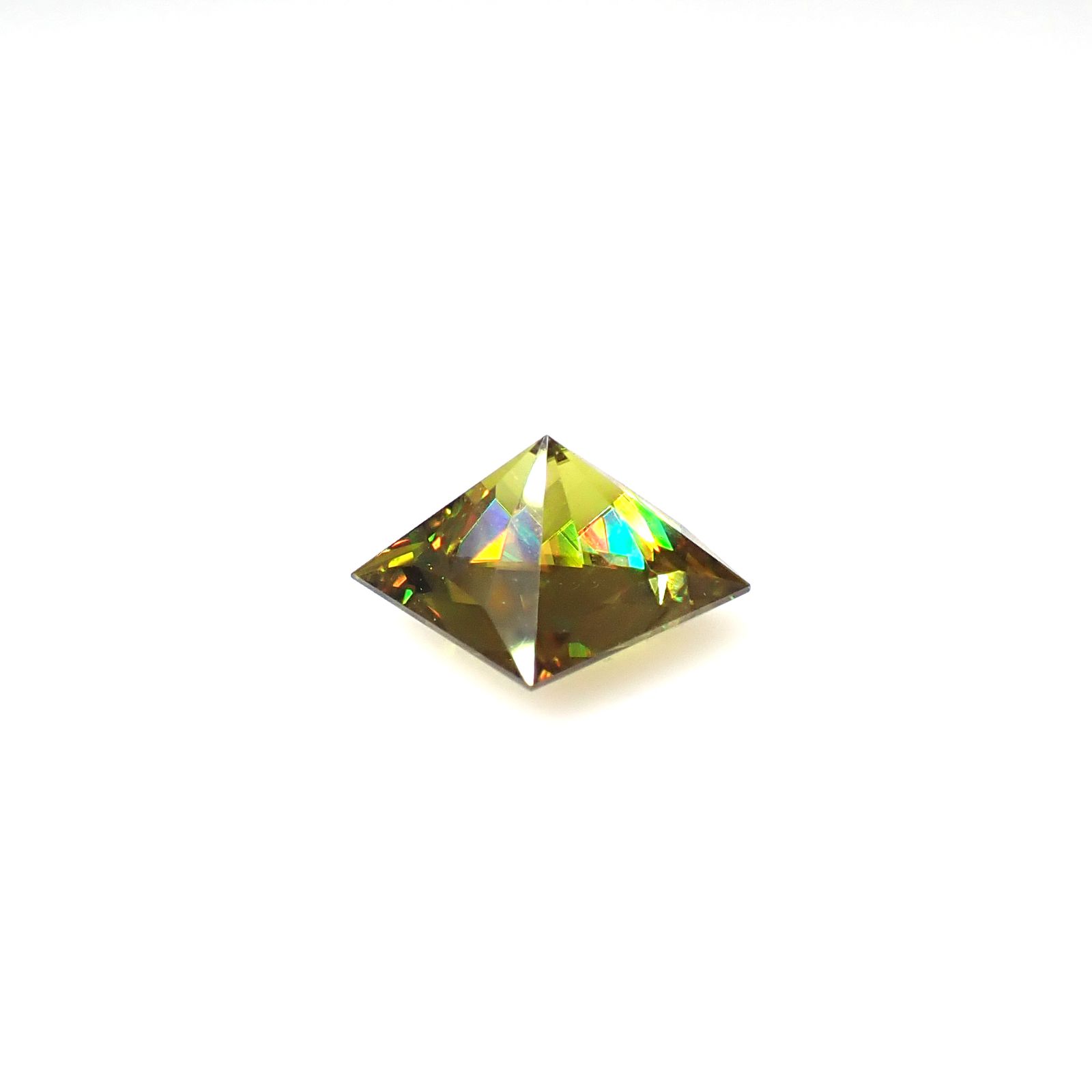 ブーン スフェーン マダガスカル産 4.37ct [250630570]8.9x8.8mm前後