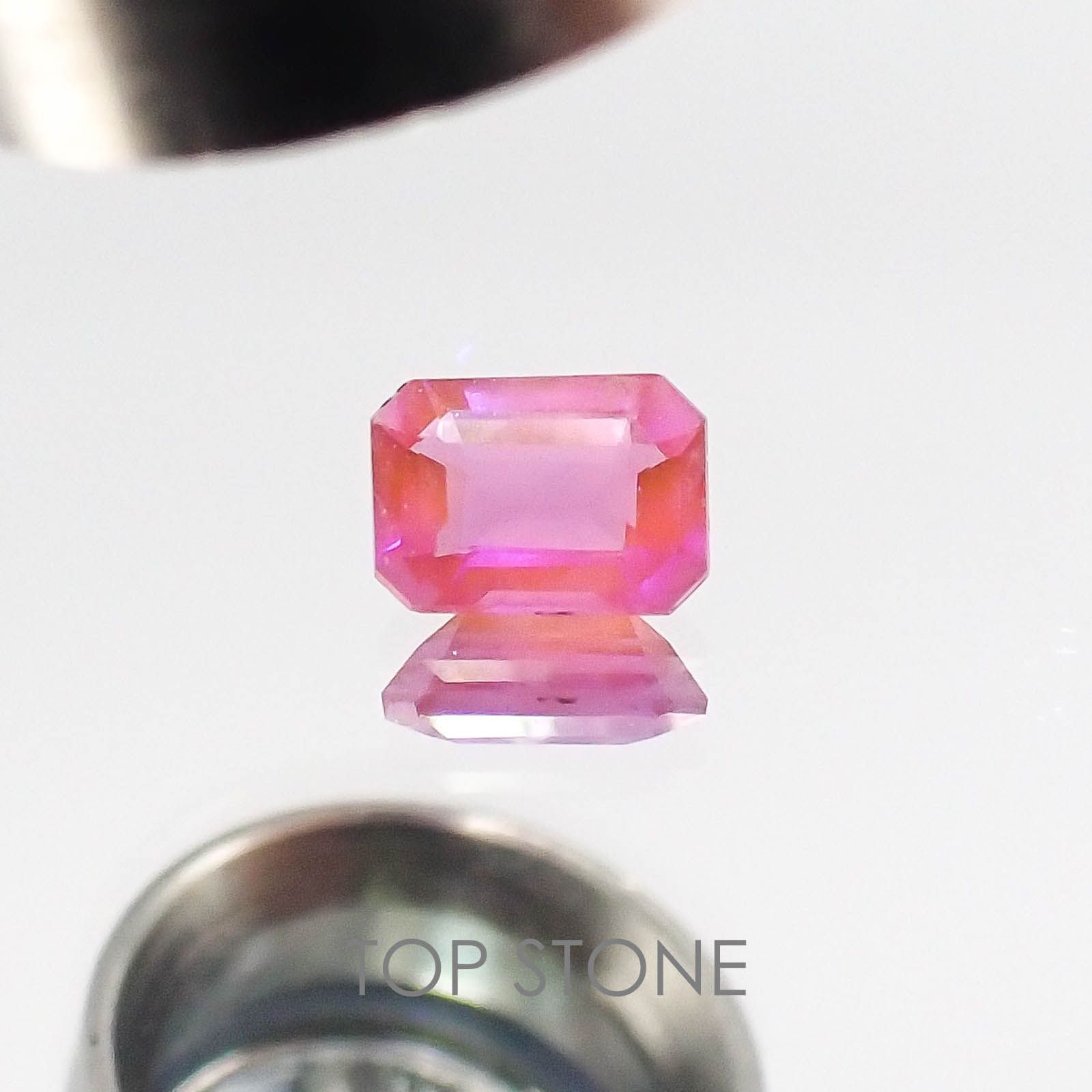 ハックマナイト アフガニスタン産 ルース 0.26ct[20074158]5×3.5mm前後
