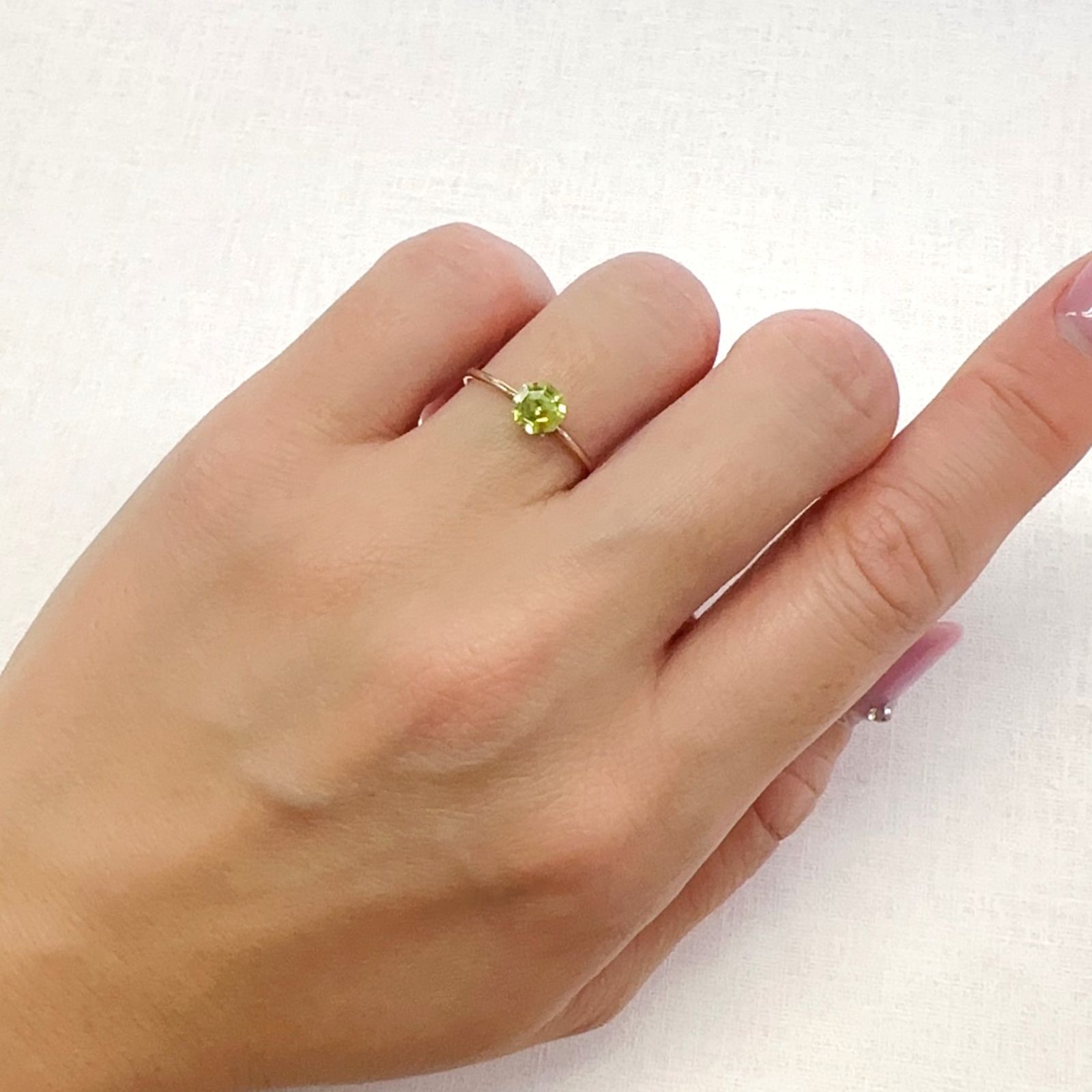 ◇オクタゴンカット◇スフェーン(宝石名スフェーン)マダガスカル産 0.75ct 識別済[231224441]5.1x5.1mm前後